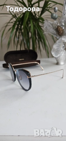 Оригинални очила на Tom Ford , снимка 2 - Слънчеви и диоптрични очила - 54579489