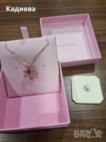 Ново Колие Swarovski - Bear, Pink, 18K rose gold finish, снимка 4 - Колиета, медальони, синджири - 55335594