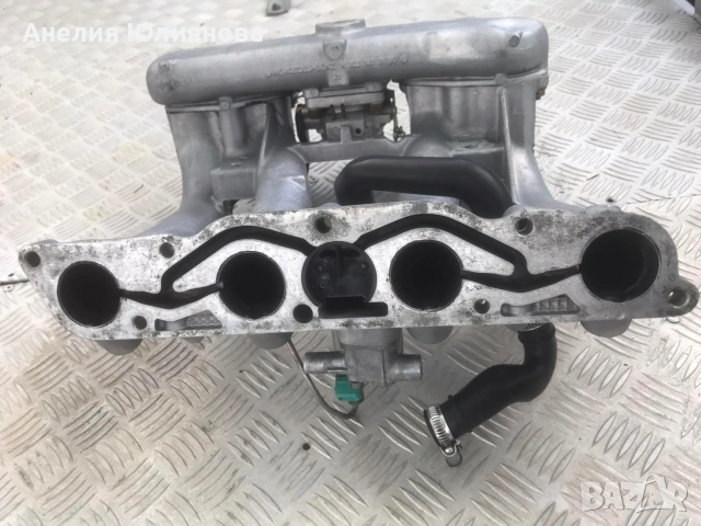 Всмукателен колектор за Mercedes Benz 124 230E , снимка 3 - Части - 54557297