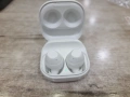 Samsung Galaxy Buds FE, снимка 1