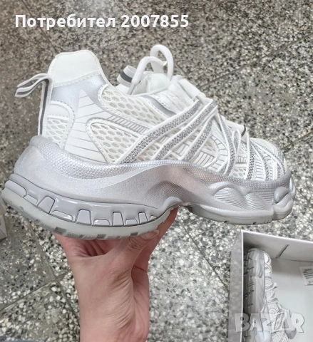 Дамски бели сребърни маратонки с кристали , снимка 6 - Маратонки - 54250105