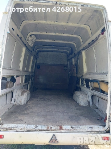 Продавам товарен бус Mercedes-benc Sprinter дълга база , снимка 4 - Бусове и автобуси - 54777326