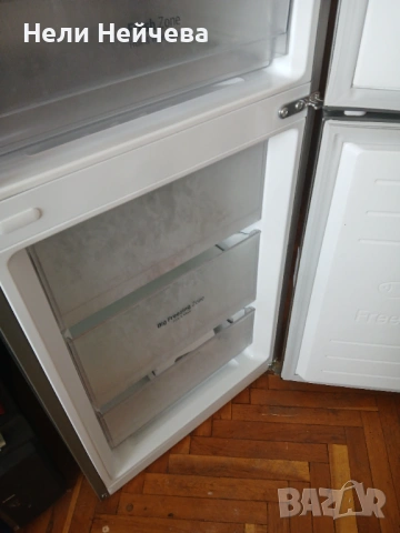 Хладилник с фризер LG, снимка 9 - Хладилници - 53994222