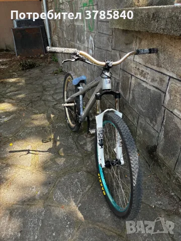 Dirt jump Dartmoor Two6player 
