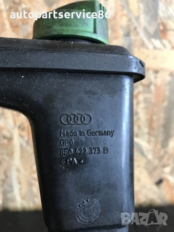Казанче за хидравлична течност на сервоуправление за Audi A4 B6 2.4 бензин V6 (2003) 8E0422373B, снимка 2 - Части - 54671501
