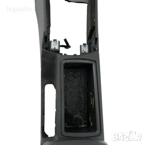 Подлакътник Volvo V50 2004-2010 ID: 162850, снимка 3 - Части - 55307575