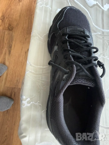 MIZUNO Маратонки № 41 отговрят на№42, снимка 7 - Маратонки - 54203633