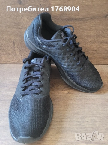 Дамски маратонки Nike-38номер, снимка 3 - Маратонки - 54759985