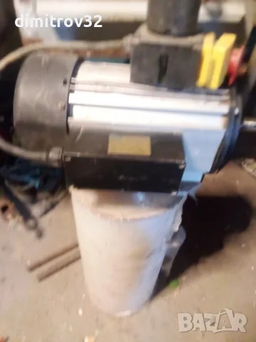ЕлДвигател 2.2 KW, снимка 4 - Електродвигатели - 55579275