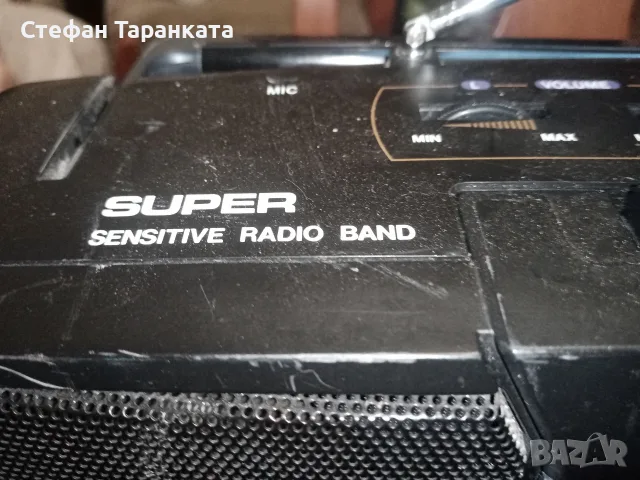 Радио касетофон работи си на радио , снимка 2 - Радиокасетофони, транзистори - 55598480