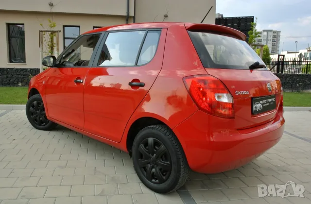 * Регистриран * Skoda Fabia 1.2i *Климатик* Евро 5B, снимка 9 - Автомобили и джипове - 55658825