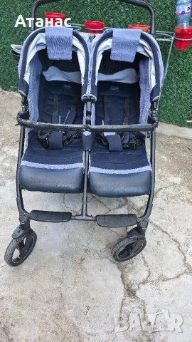 количка за близнаци 