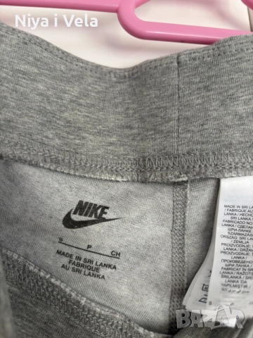 Сив клин на Nike, снимка 2 - Клинове - 55176928