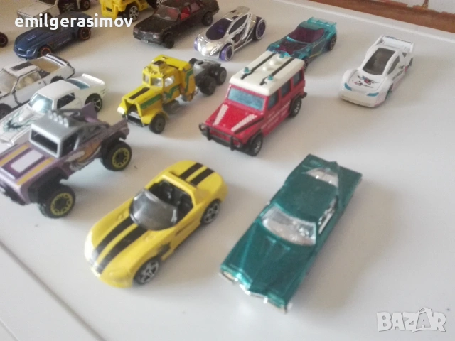 Влакче и метални колички два лота.., снимка 6 - Влакчета, самолети, хеликоптери - 34618076