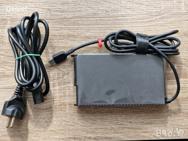 Оригинално зарядно Lenovo 230W от LOQ 15APH8