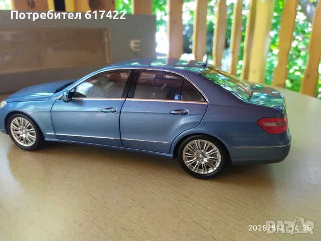 1:18 Метален модел на Mercedes Benz E Class W212 , Minichamps, снимка 3 - Колекции - 55531553