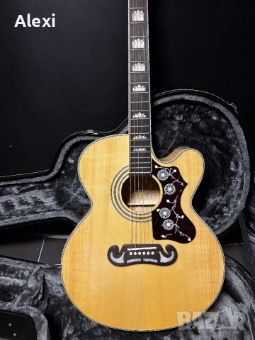 Epiphone EJ-200SCE акустична китара