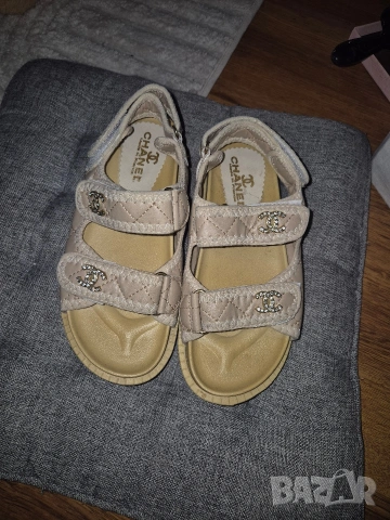 Chanel сандалиN37, снимка 4 - Сандали - 55014009