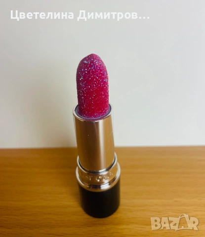 Невероятно бляскаво червило ,,The One''