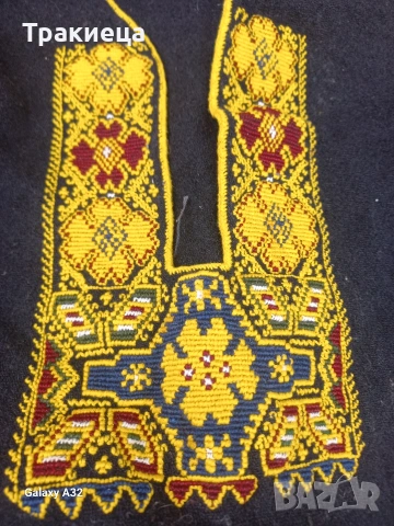 СТАР ВЪЛНЕН СУКМАН НОСИЯ 