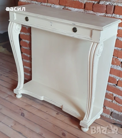 Винтидж конзолна маса , снимка 3 - Маси - 55149610