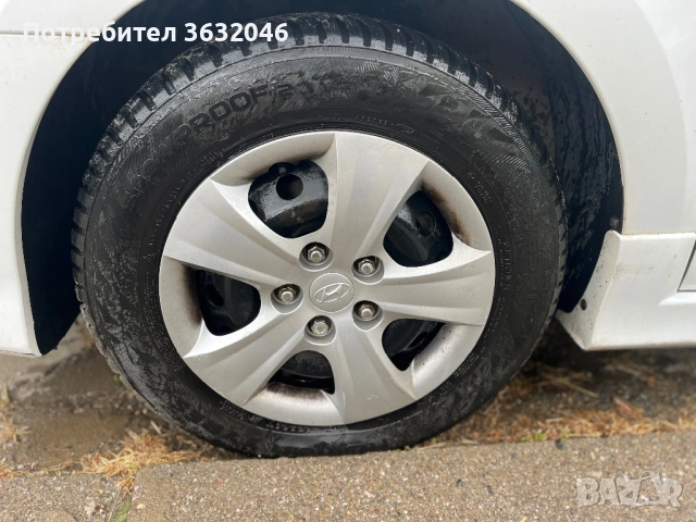 Зимни гуми с джанти за Хюндай и 30 15”, снимка 2 - Гуми и джанти - 54580473