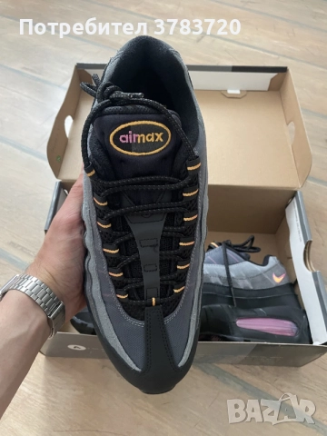Оригинални маратонки Nike Air Max 95 OG (номер 42), снимка 2 - Маратонки - 55162396