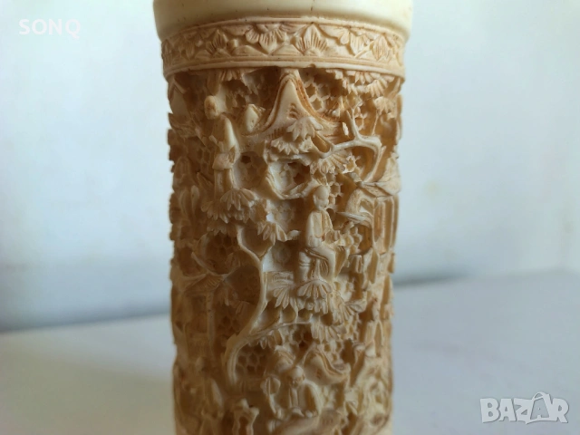 Прекрасна Резбована Мелничка За Сол И Пипер, снимка 3 - Аксесоари за кухня - 53983320