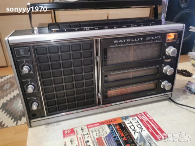 GRUNDIG SATELLIT 2100-MADE IN GERMANY-ВНОС SWISS 0706260845L4, снимка 2 - Радиокасетофони, транзистори - 54805786