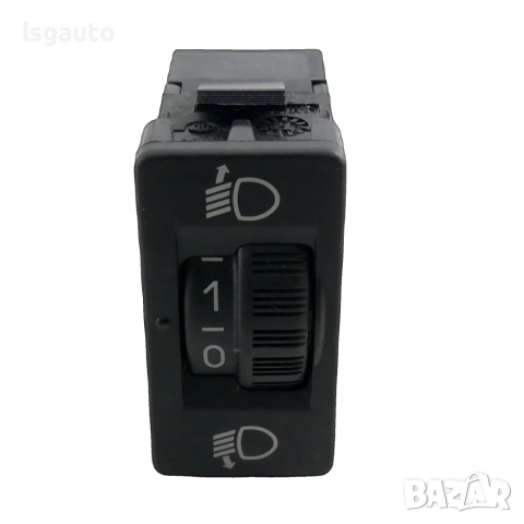 Бутон регулиране ниво фарове Citroen DS3 2009-2014 ID: 161866 OEM 96661868XT