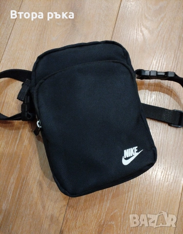 Оригинални унисекс чанти Nike, снимка 11 - Чанти - 54098898