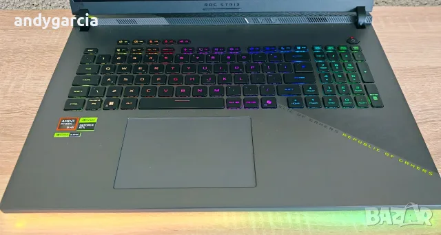 ASUS ROG Strix G18/AMD Ryzen 9 9955HX/NVidia RTX 5070 8GB/16GB RAM/1TB SSD/18' 2560x1600 240hz IPS, снимка 11 - Лаптопи за игри - 55430575