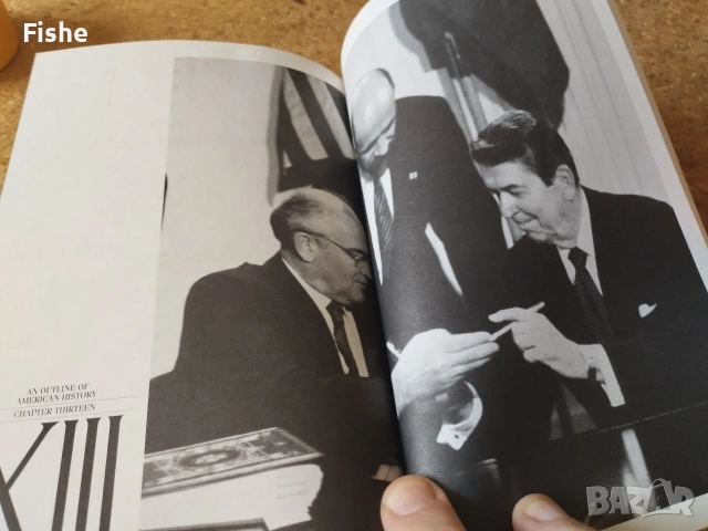 Продавам страхотна книга за историята на САЩ, снимка 7 - Художествена литература - 54023540