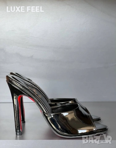 Christian Louboutin ⚜️Дамски Чехли , снимка 10 - Чехли - 54541873