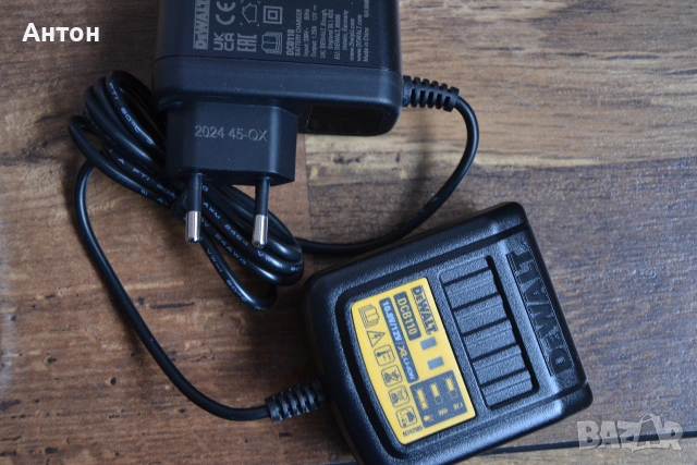 Нови Оригинални зарядни De WALT за 12V и 18V, снимка 3 - Винтоверти - 53496043
