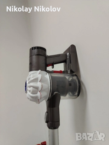 прахосмукачка Dyson v6 , снимка 11 - Прахосмукачки - 54016421