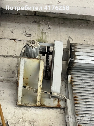 Ролетна врата 2 бр. с трифазно редукторно задвижване, снимка 3 - Други инструменти - 54102871