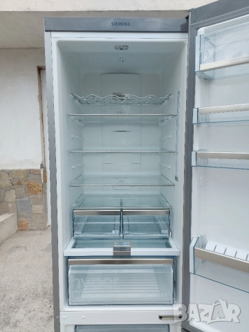 Хладилник с фризер Siemens Extra Klasse NoFrost A+++, снимка 5 - Хладилници - 54540698