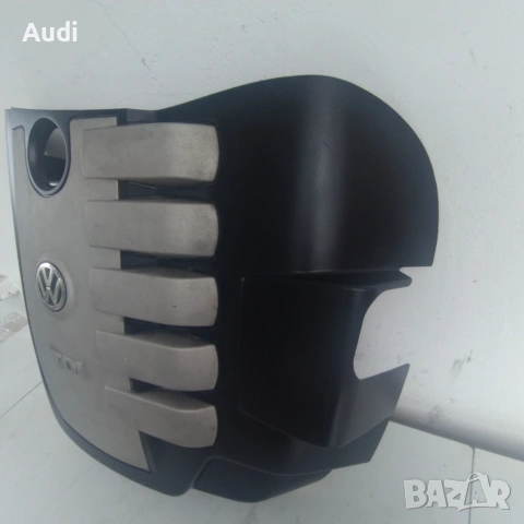 Декоративен капак за двигател  VW TOUAREG 2004г, снимка 3 - Части - 55228271
