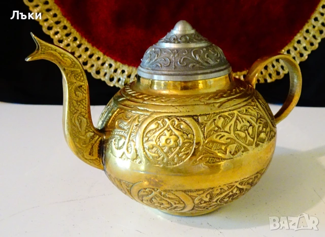 Бронзов чайник 380 гр.,Св.София,орнаменти. , снимка 6 - Антикварни и старинни предмети - 55120443