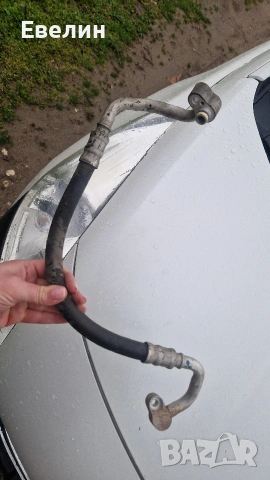 маркуч от климатик VW Touran 2006г 1.9 дозел 105кс, снимка 2 - Части - 54011972