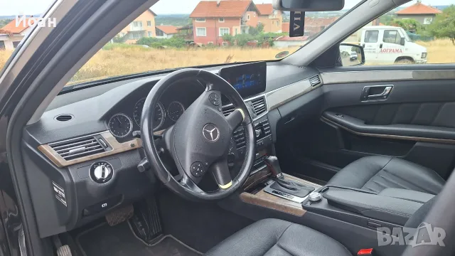 Mercedes-Benz E250 ELEGANCE , снимка 10 - Автомобили и джипове - 55406972