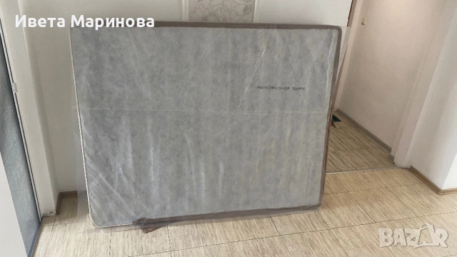 Продавам матрак с подматрачна основа