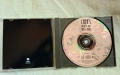 Cher - Greatest Hits 1965 - 1992, снимка 2