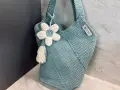 Ръчно изплетена на една кука лятна чанта с хастар и украсена с 3D цвете и пискюл, снимка 1