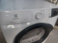 Сушилня ELECTROLUX с гаранция, снимка 4