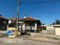 Две къщи в един двор в град Първомай, снимка 3