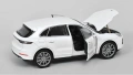 Porsche Cayenne Turbo - мащаб 1:24 на Welly моделът е нов в кутия, снимка 3