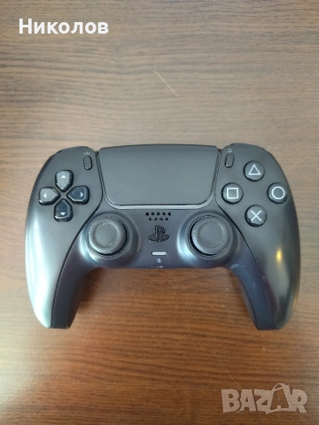 Продавам оригинален джойстик за Playstation 5 (PS5)