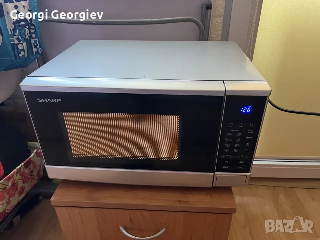 Микровълнова фурна Sharp, снимка 2 - Микровълнови - 55420632